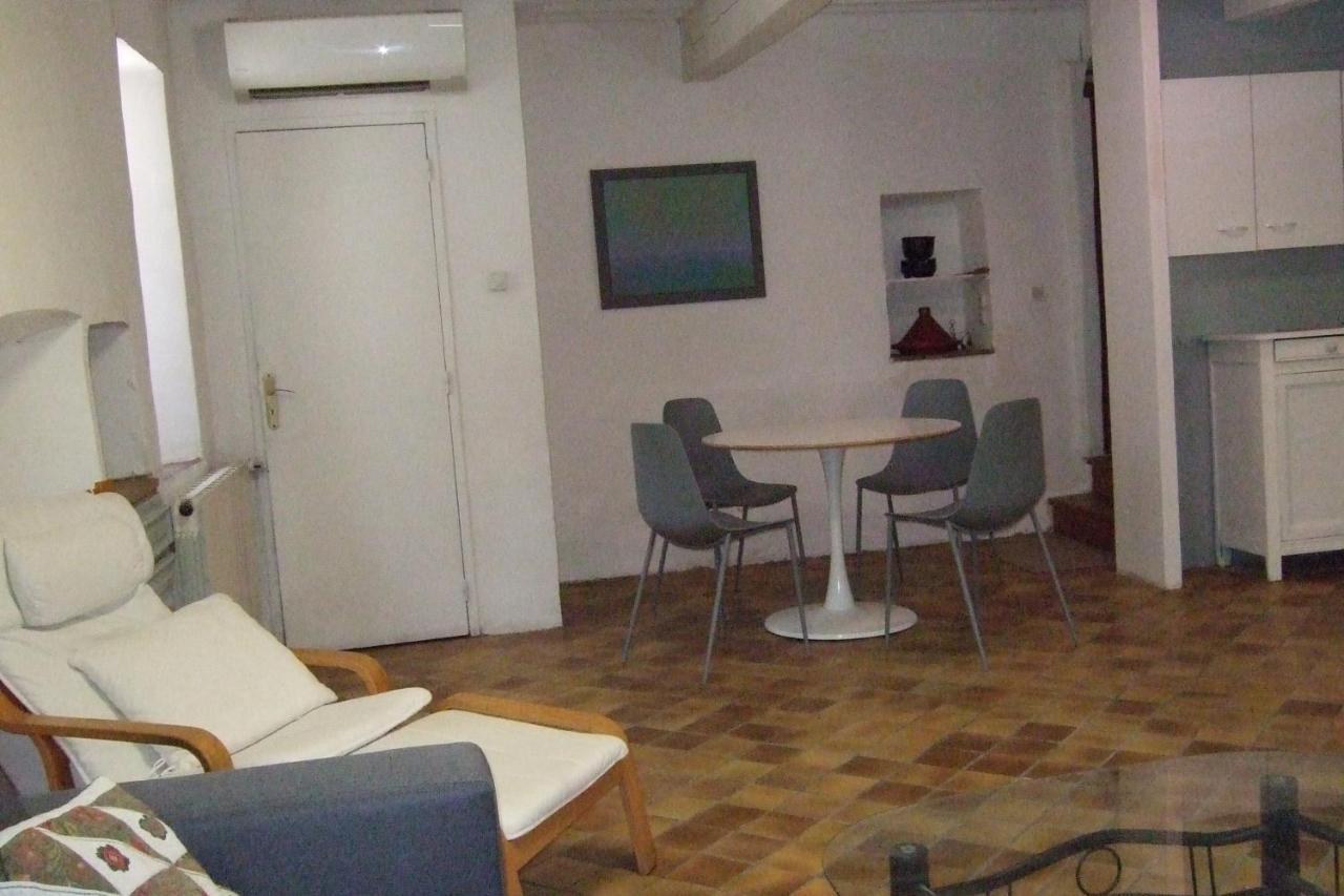 Une Maison Dans Le Village Ribiers Εξωτερικό φωτογραφία